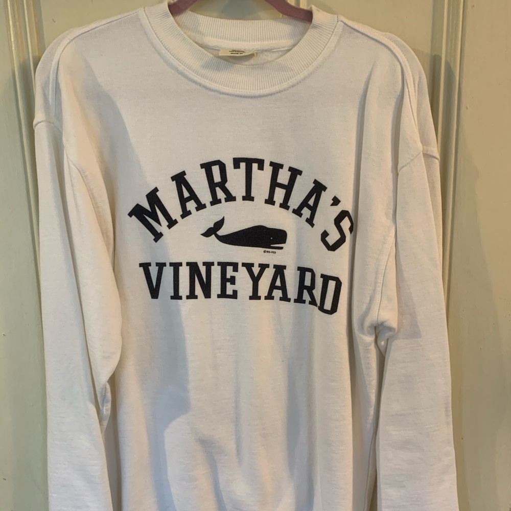 Cozy white maritime sweatshirt